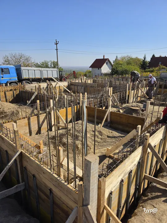Armatura i oplata temelja — kadar 4 sa gradilišta u Starom Slankamenu.